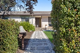 125 Pennefather Street, Higgins