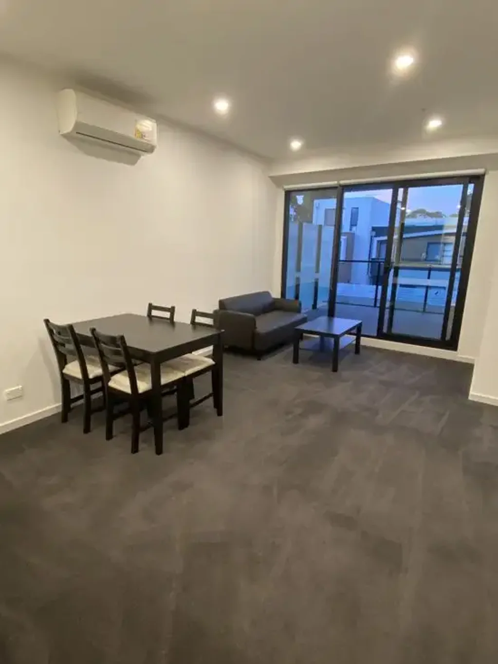 Fully furnished 2 Bedrooms 2 Bathroom Apartment