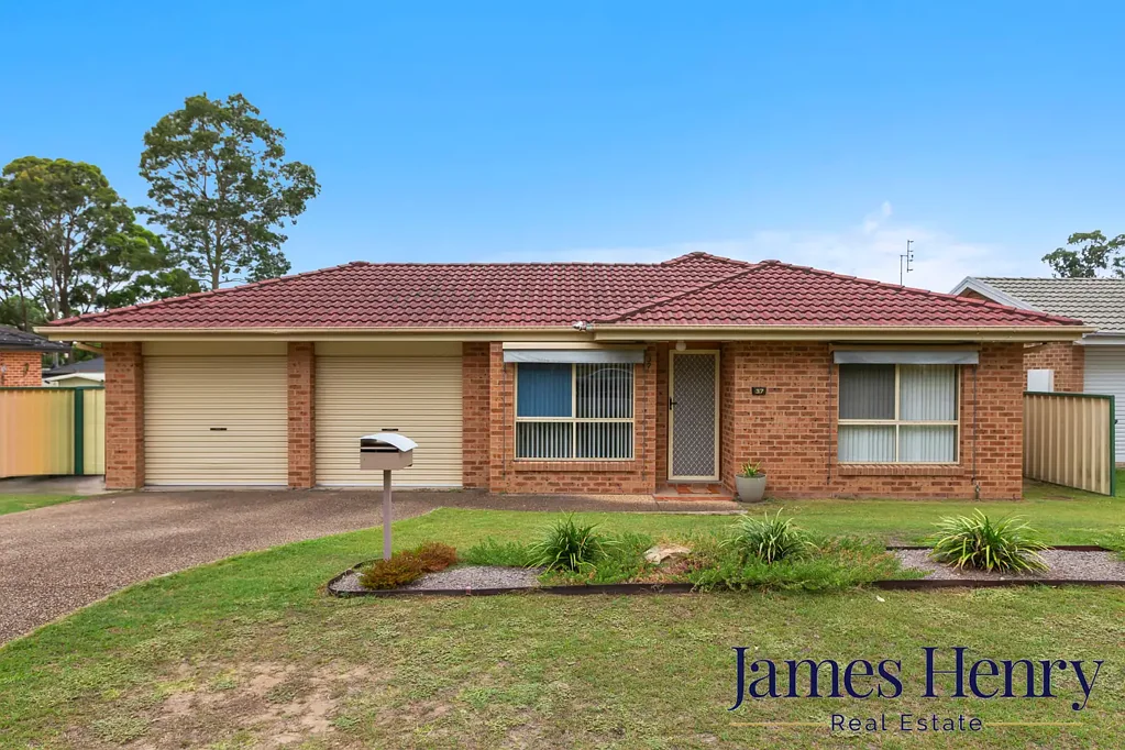 37 Schanck Drive, Metford, NSW 2323