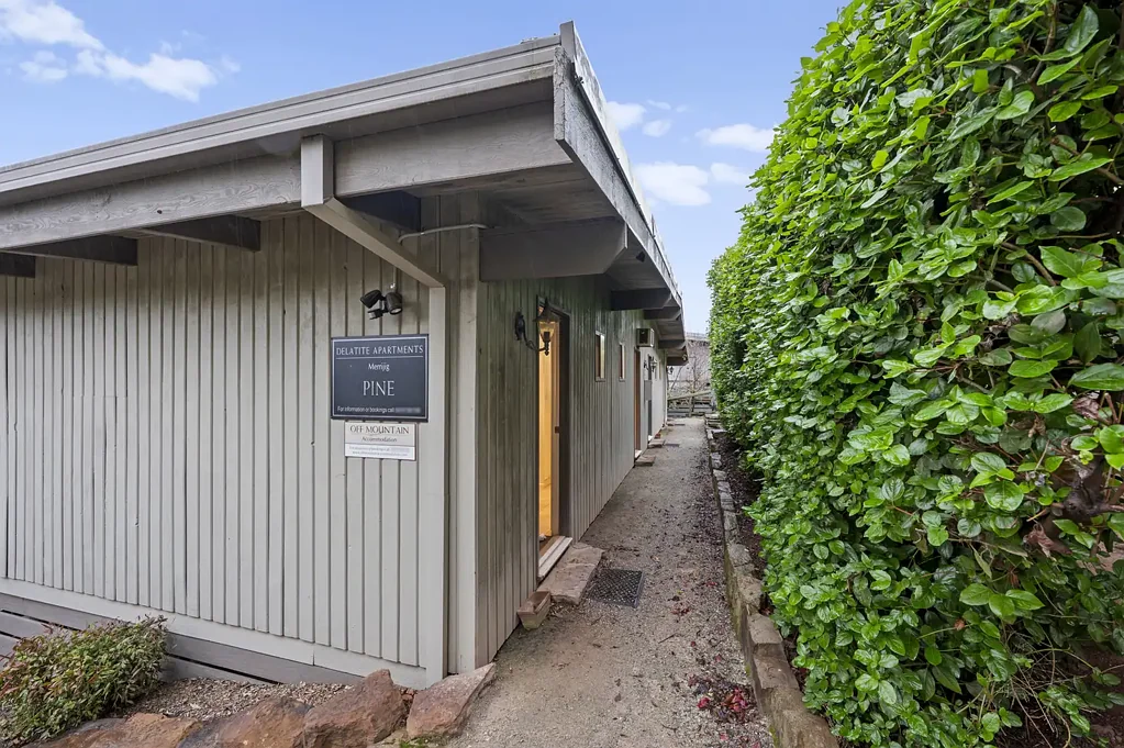 Merrijig 3ਬੈੱਡਰੂਮ Gateway to the High Country - Three Apartments, Endless Possibilities