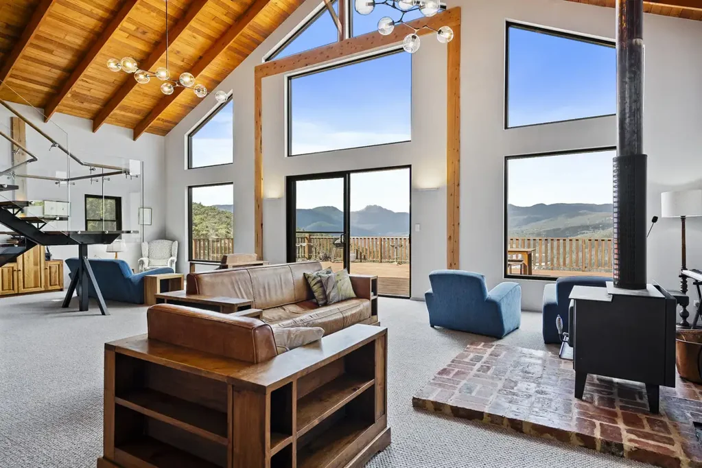 Huonville 5Habitaciones Stunning lifestyle acreage with horticultural potential and breathtaking views