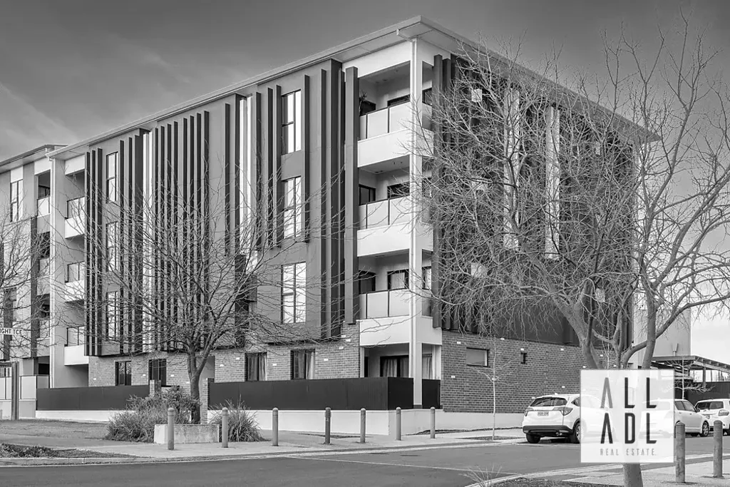 Lightsview 2 Bedroom Sensational Views from the Mount Lofty Ranges to the City