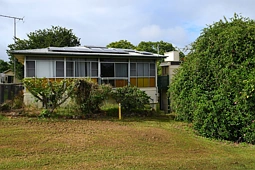 8 John Street, Lowood