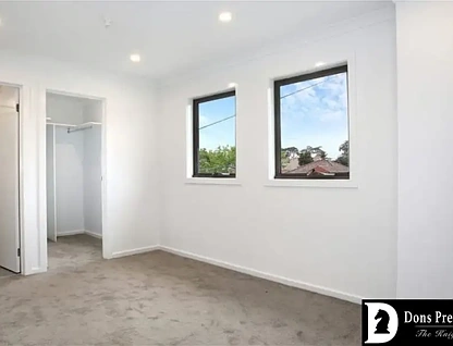 1/3 High Street, Dandenong, VIC 3175, 3房, 2浴, Townhouse