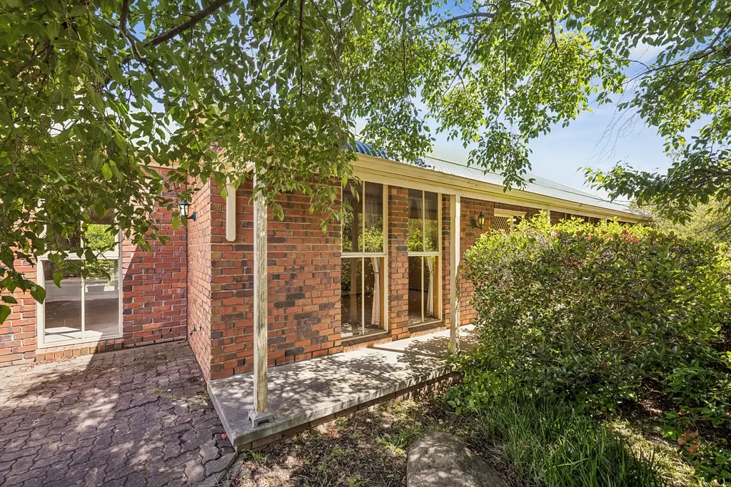14 Hughes Street, Mount Barker, SA 5251