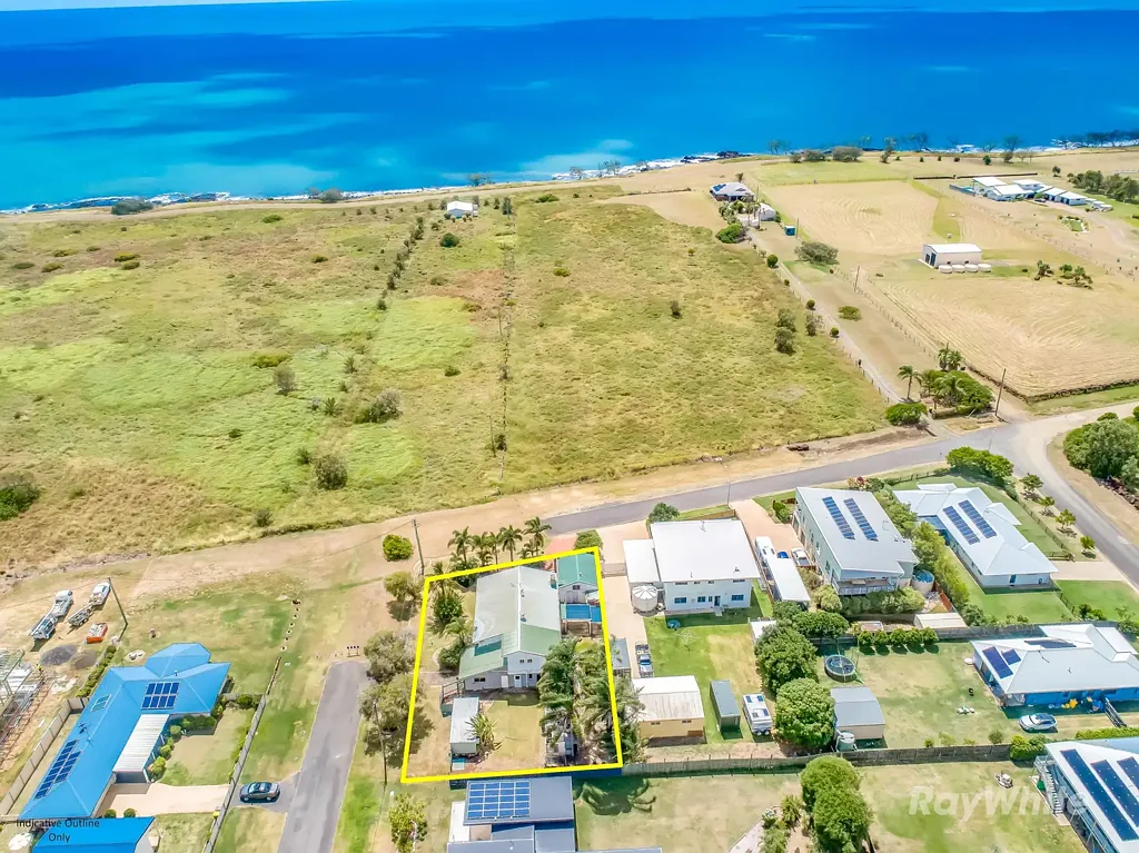 131 Shelley Street, Burnett Heads, QLD 4670