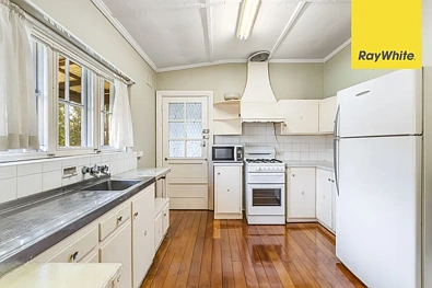 46 RAY RD, EPPING NSW 2121, 3 phòng ngủ, 1 phòng tắm, House