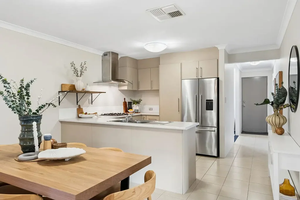 Nollamara 3ਬੈੱਡਰੂਮ Private, Low Maintenance Living in One of Nollamara's Best Locations