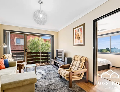 5/15 Firth Street, Doncaster, VIC 3108, 2房, 1浴, Apartment