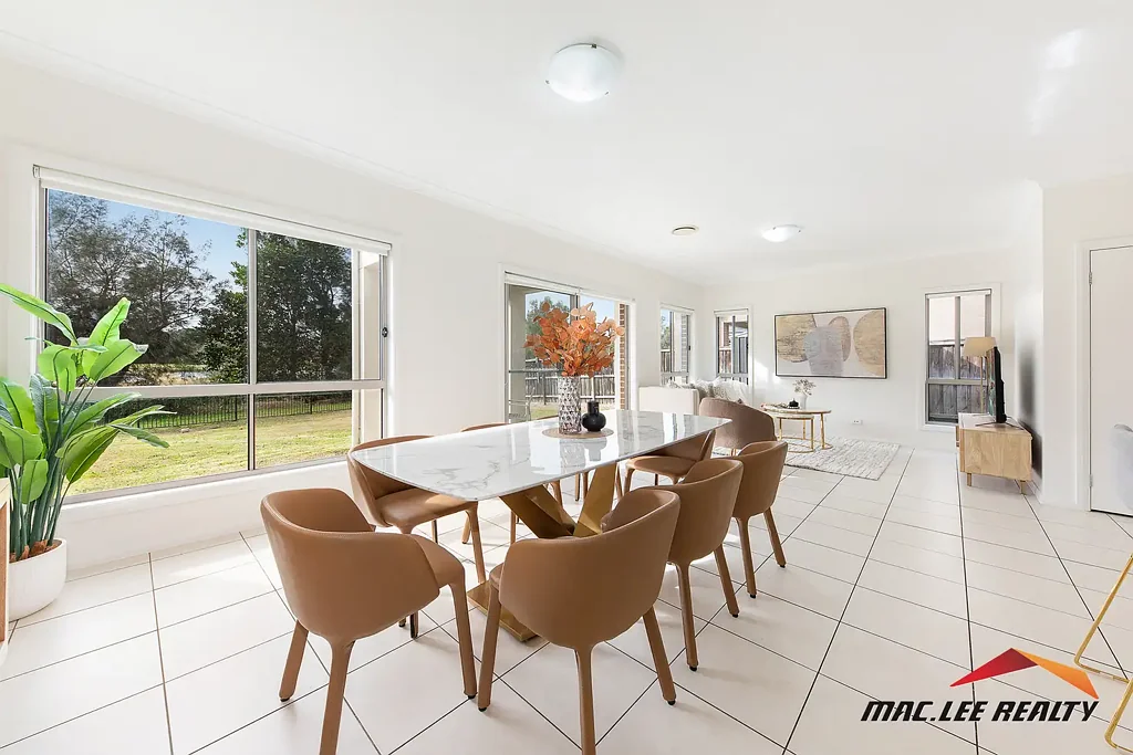 30 Stonecutters Drive, Colebee, NSW 2761
