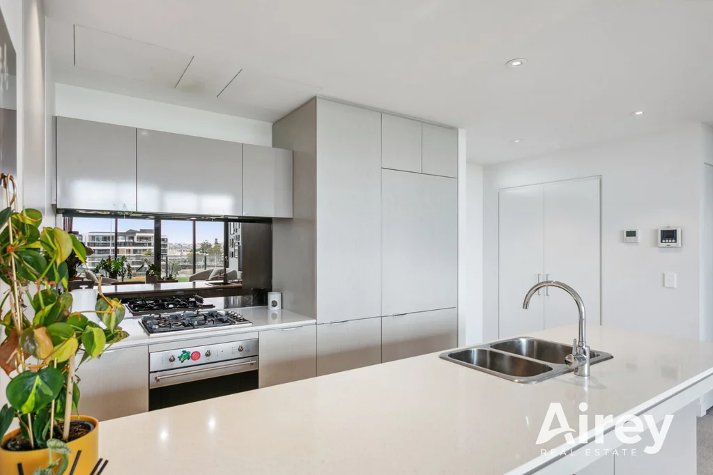 505/1 Kyle Way, Claremont, WA 6010