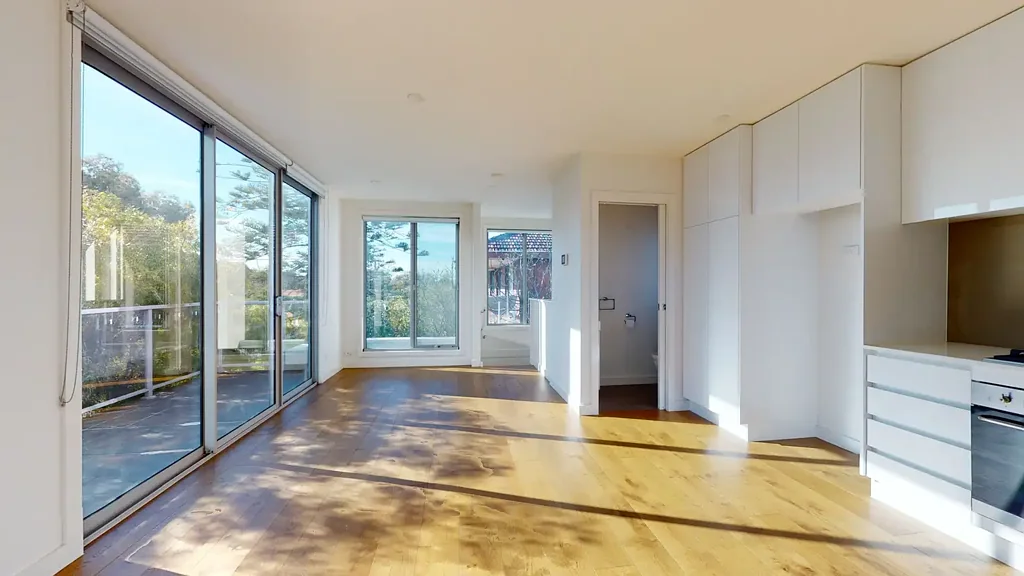 Spacious, Stylish & Ideally Positioned