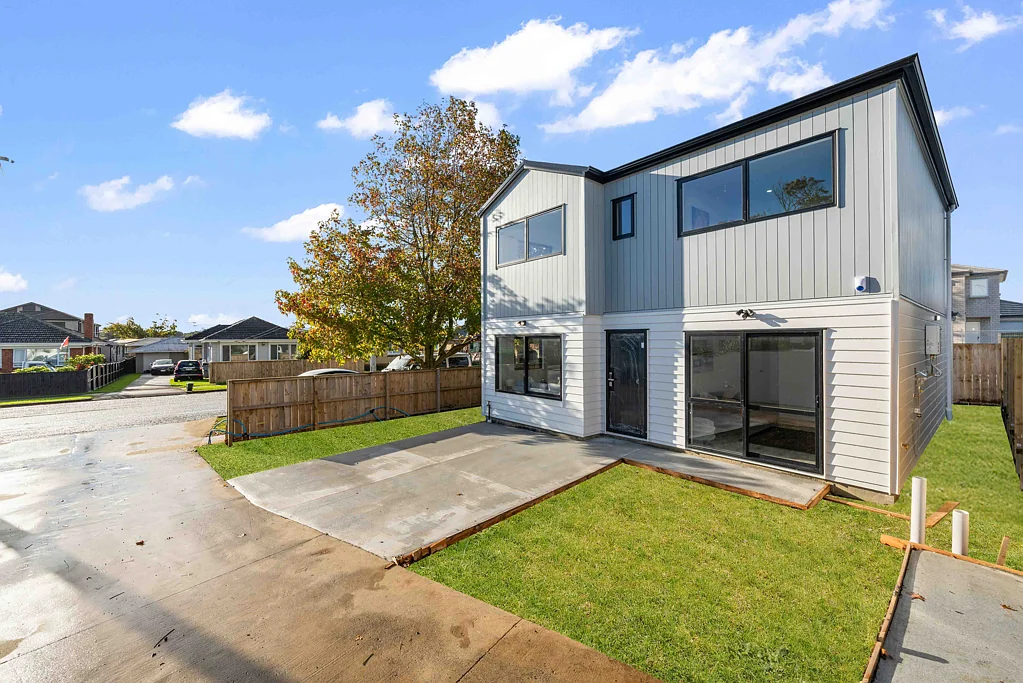 Papatoetoe 4બેડરૂમ Rare Find in Papatoetoe- 4 BEDROOMS & 4 BATHROOMS