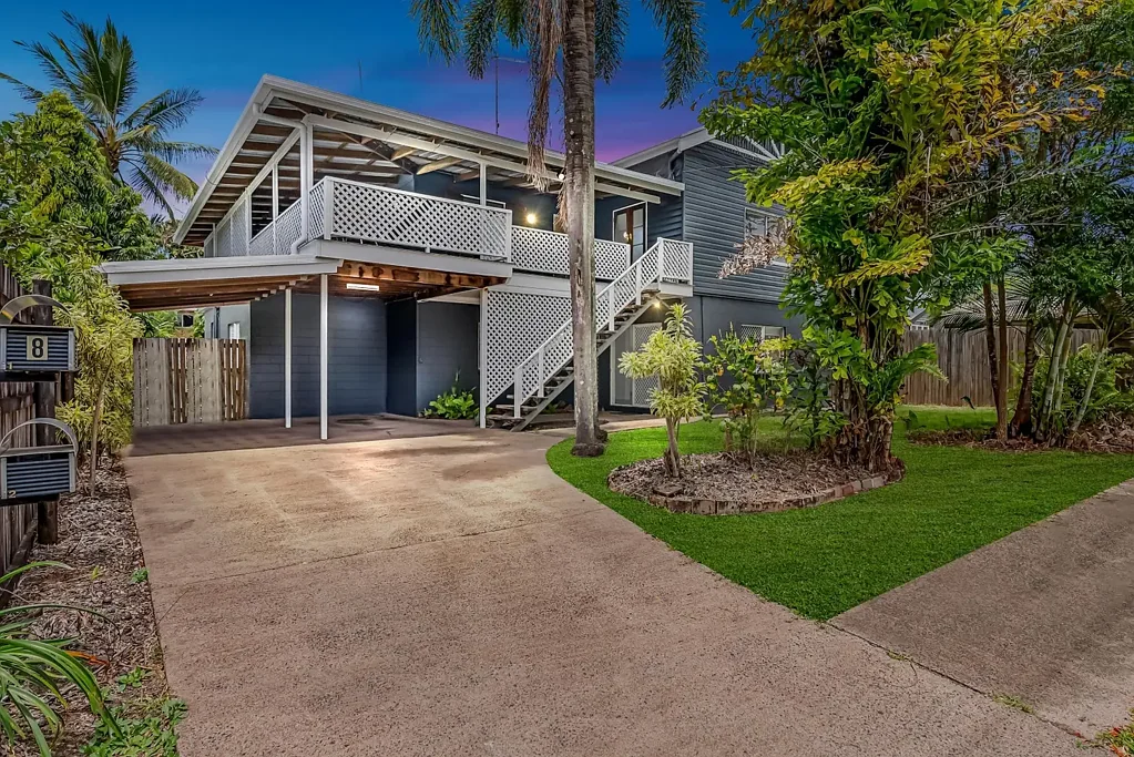 Manunda 5chambre Dual-Income Potential on a 1,024m² Block – Just Minutes from the CBD