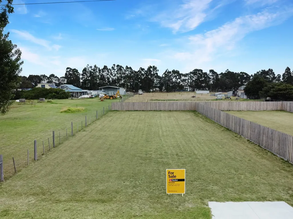 East Bairnsdale PERFECT INVESTMENT OPPORTUNITY