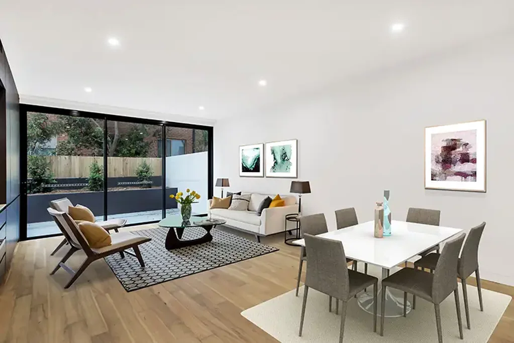 LUXURY 1 BEDROOM APARTMENT WITH PARKING & STUDY SET IN THE PREVUE COMPLEX