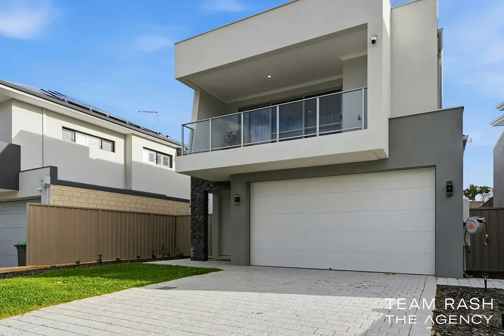 Dianella 3 Bedroom Modern Luxury Living in the Heart of Dianella