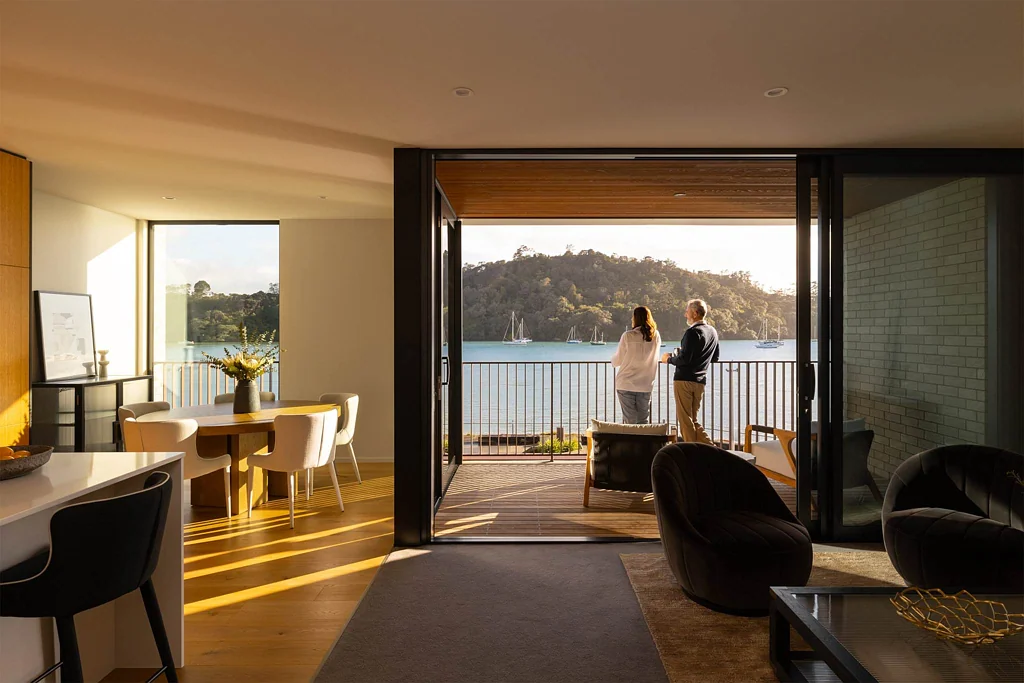 Hobsonville 2 Slaapkamer Waterfront Superior Living $1,495,000