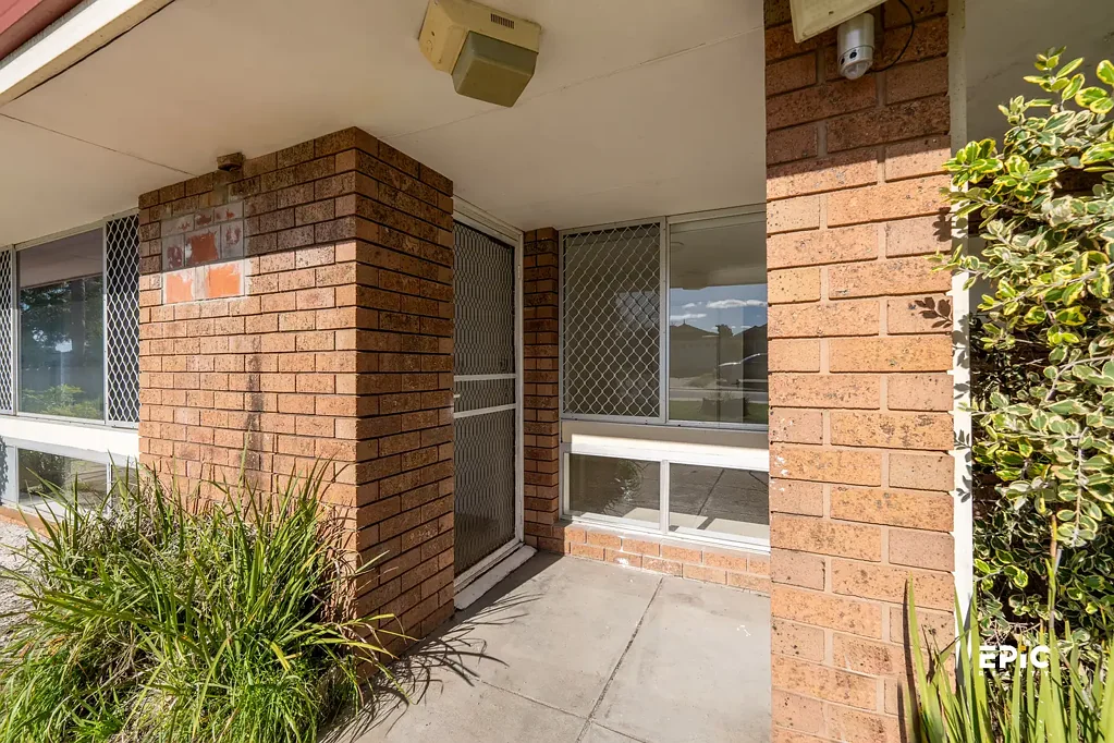 Spacious 4-Bedroom Home in a Quiet Wilson Location
