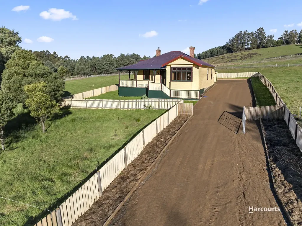 Geeveston 3침실 Country Charm on 3 Acres