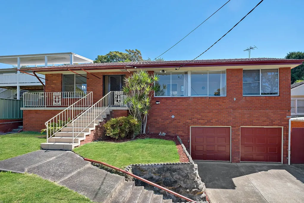 Frenchs Forest 3Zimmer Peaceful Family Living with Space, Privacy and Oxford Falls Views