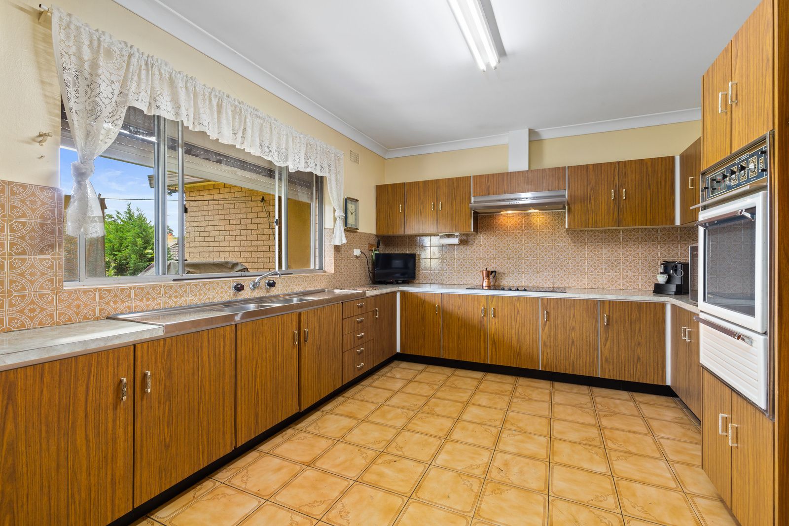 23 JOFFRE ST, SOUTH HURSTVILLE NSW 2221, 0 rūma, 0 rūma horoi, House