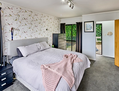 12 Cullen Place, Tawa, 4房, 3浴, 独立屋