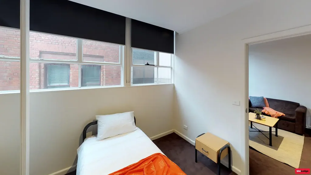Carlton 2chambre Massive 64sqm for $300-330,000
