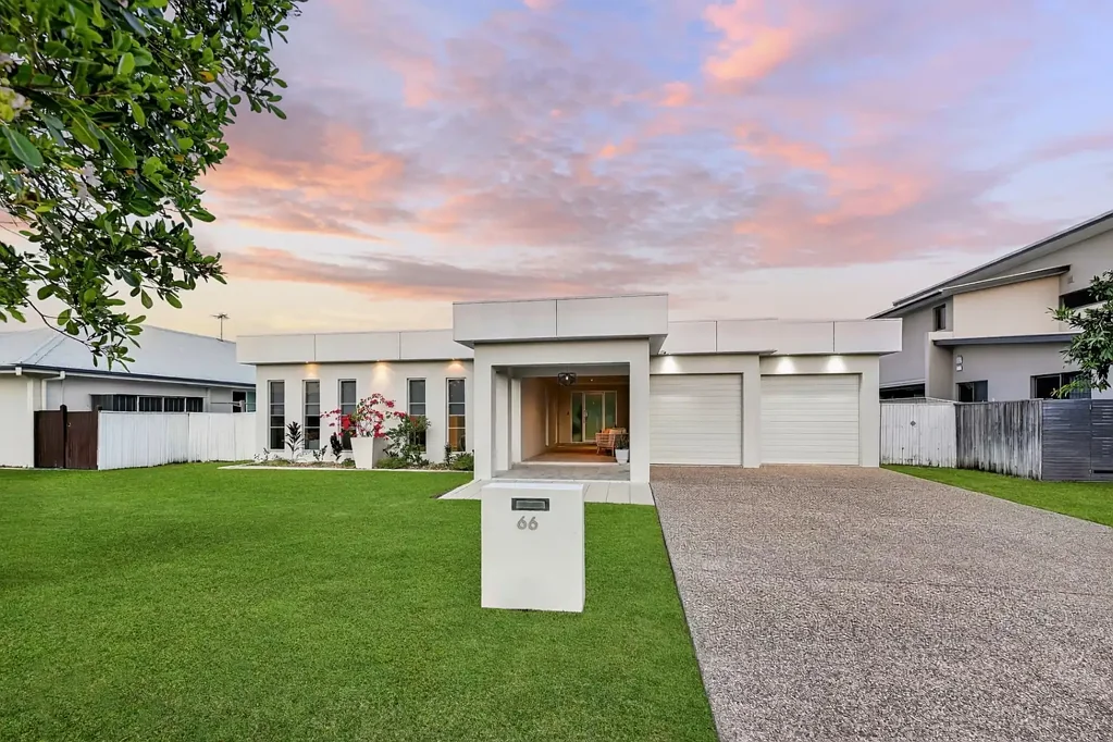 66 Lakeland Boulevard, Idalia, QLD 4811
