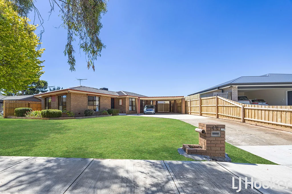 48 Argyll Circuit, Melton West, VIC 3337