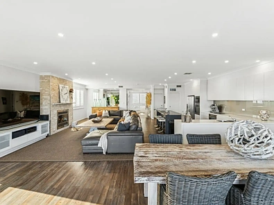 1 Marks Parade, Marks Point, NSW 2280, 6 Bedrooms, 5 Bathrooms, House