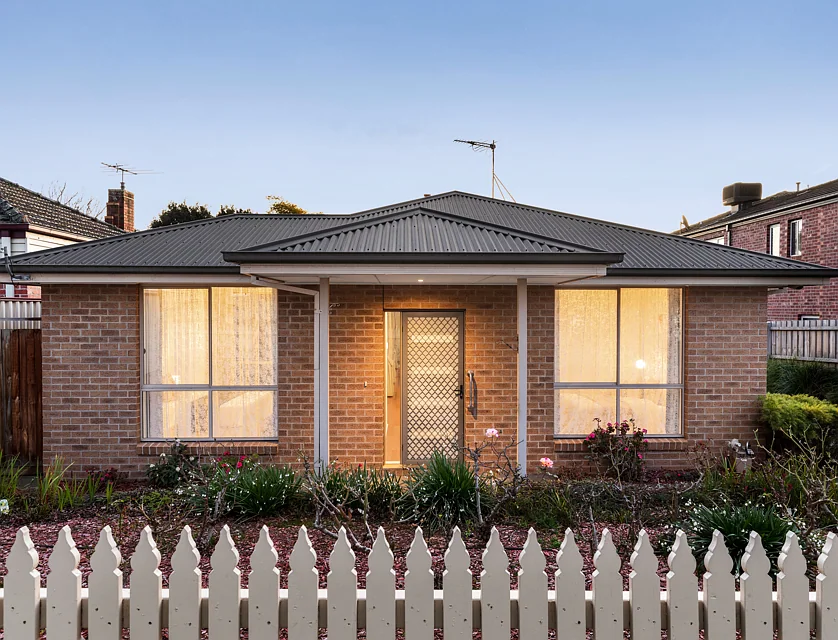 1/16 Stanley Avenue, Ringwood East, East Melbourne, 2 कमरे, 1 बाथरूम, Unit