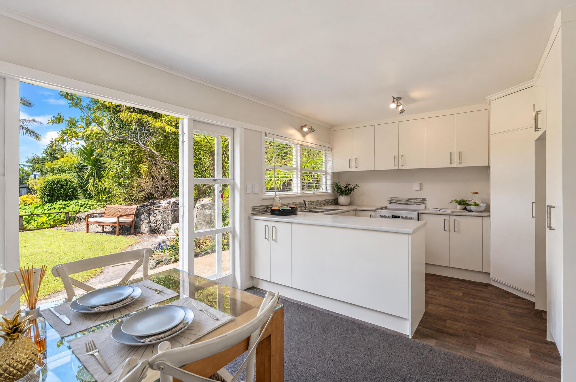16 Montgomery Crescent, Cockle Bay, photo 6