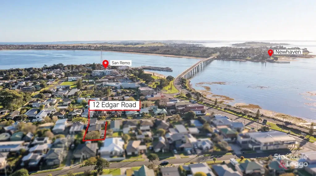 San Remo 4房  Contemporary Family Living Just 140m from the Foreshore