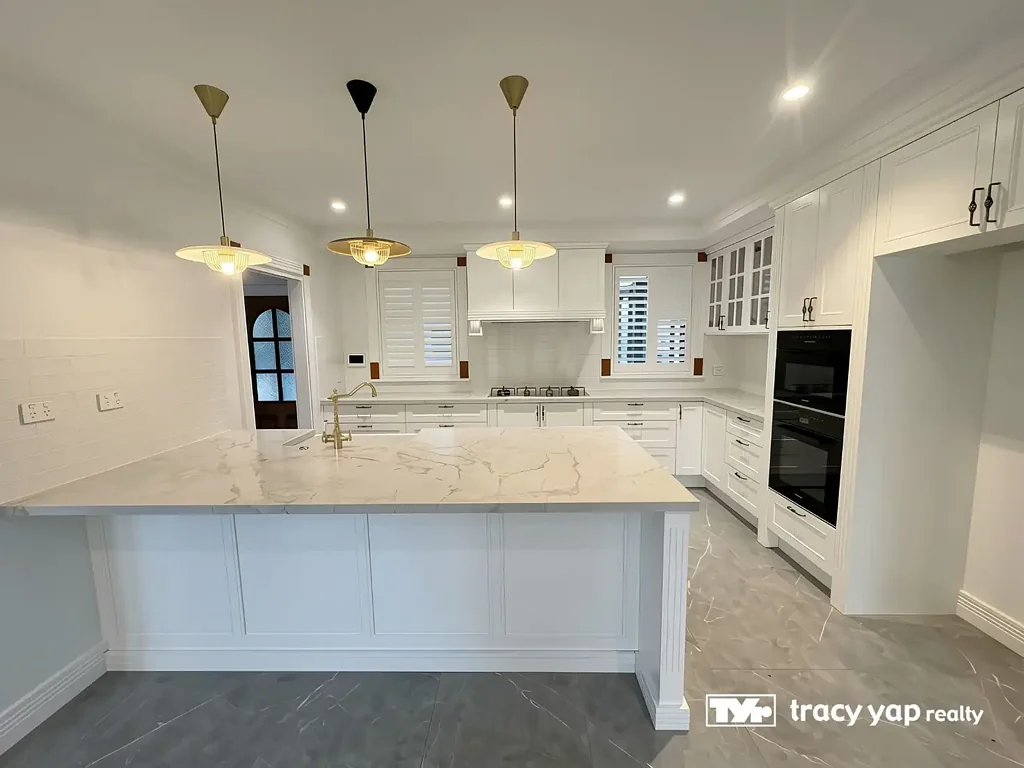 Luxury 5-Bedroom Family Residence for Lease