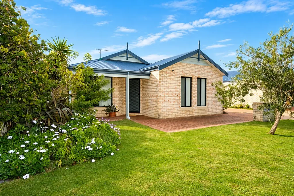 West Busselton 3房  Affordable Central Beachside!!!