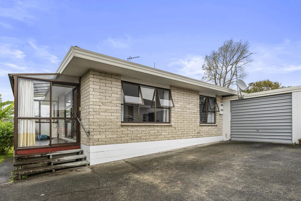 Warkworth 2房  Solid 1980s Classic - Renovate, Reap the Rewards