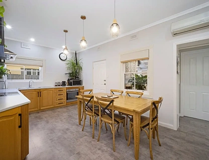 11 Lyndoch Avenue, Warrnambool, VIC 3280, 3 રૂમ, 1 બાથરૂમ, House