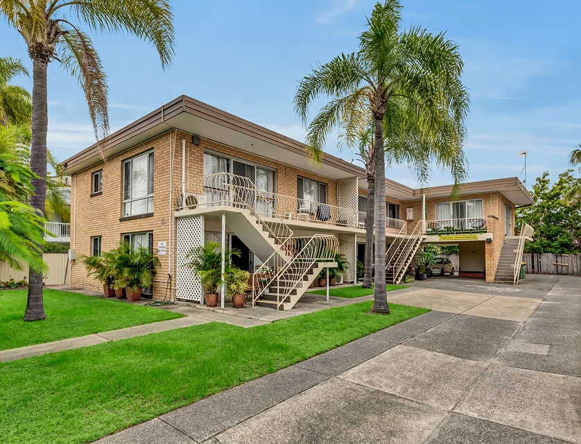 2/10 Madang Crescent, Runaway Bay, Gold Coast, 2房, 1浴, Apartment