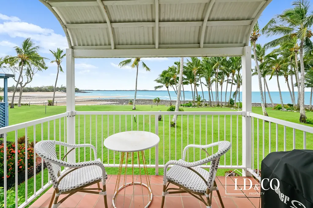 9/6 Beach Road, Dolphin Heads, QLD 4740