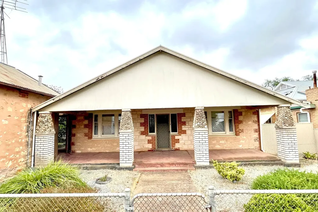 Minnipa 4બેડરૂમ Got It All – House, Shop & Two Extra Blocks!