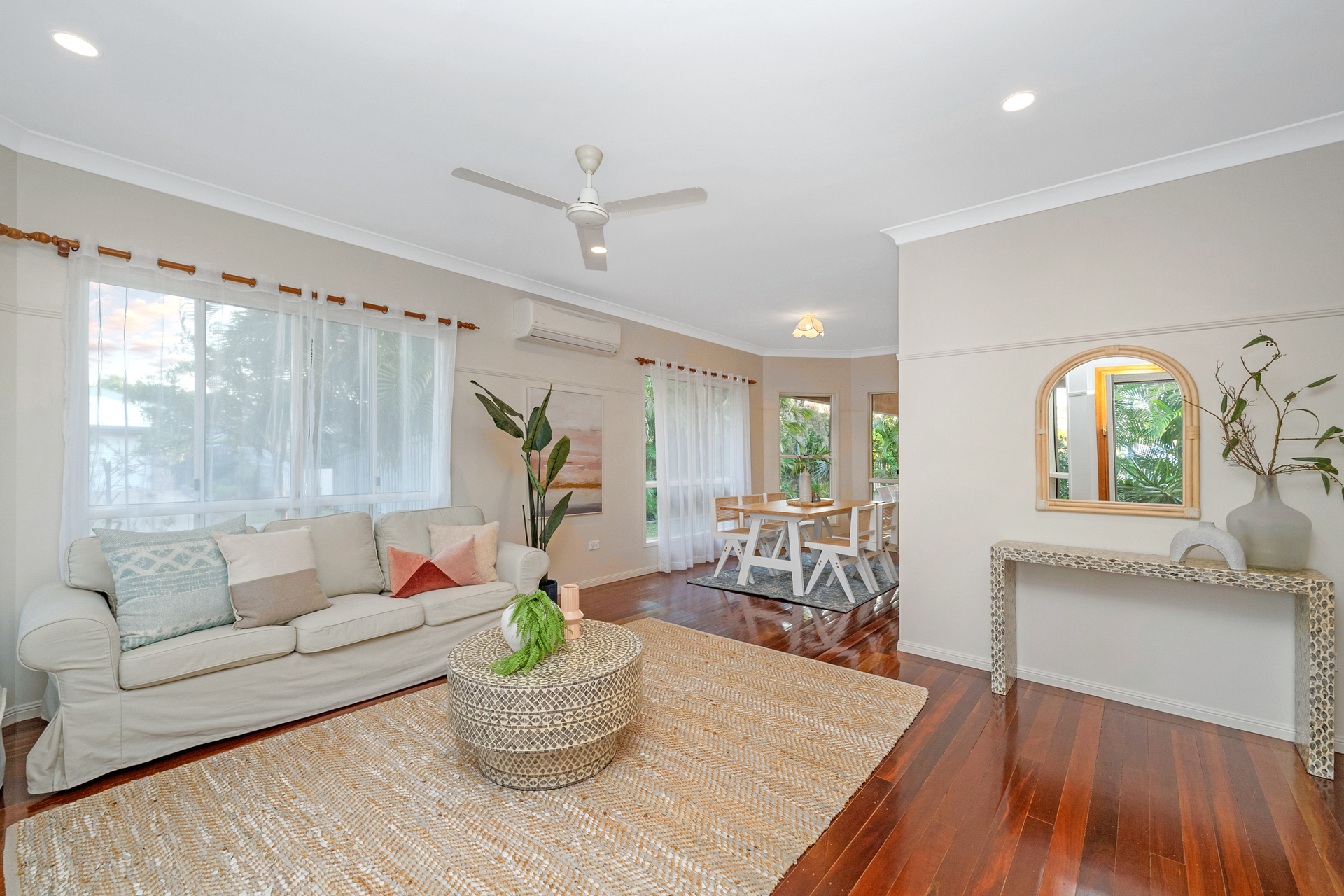 2 XAVIER CT, RAILWAY ESTATE QLD 4810, 0部屋, 0バスルーム, House