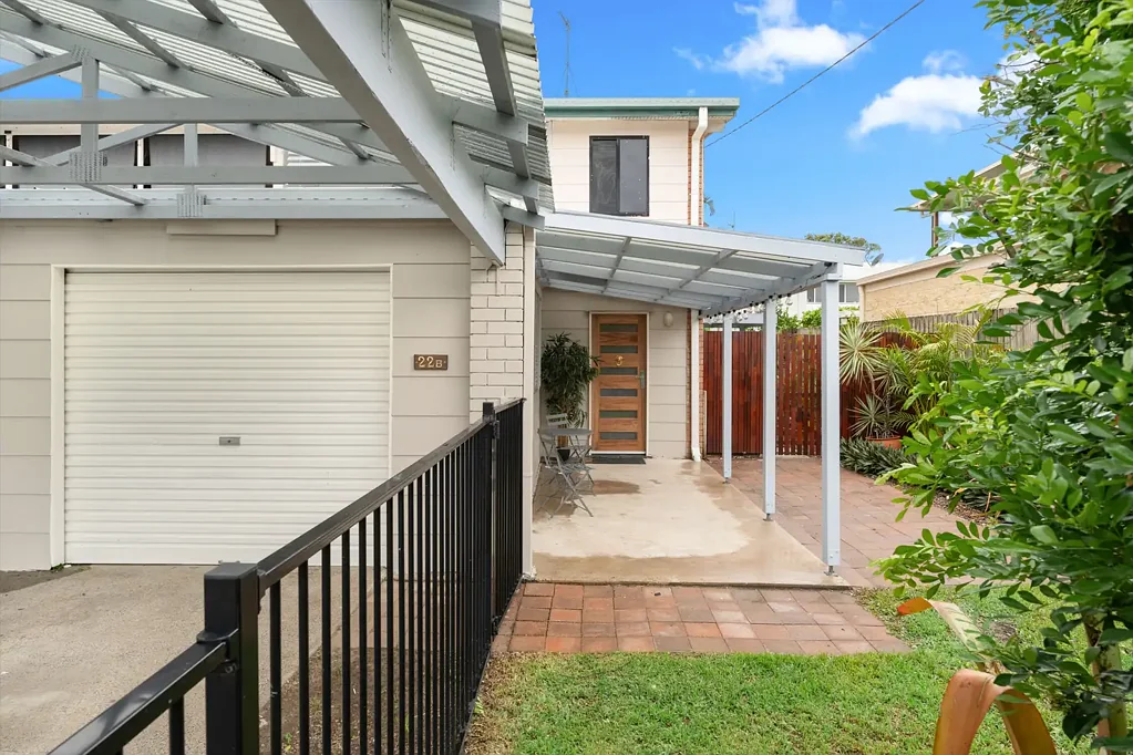 Urangan 3ਬੈੱਡਰੂਮ A Relaxed Coastal Retreat Just Moments From the Beach & Esplanade