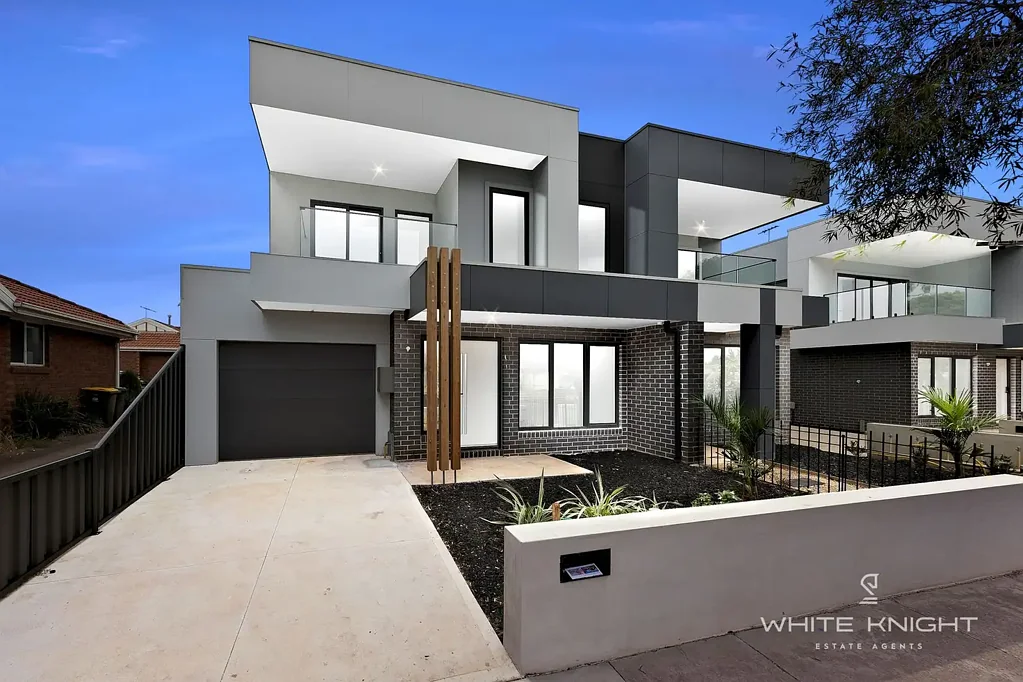 St Albans 3غرفة نوم BRAND NEW / ULTRA MODERN / STREET FACING - 2nd to NONE