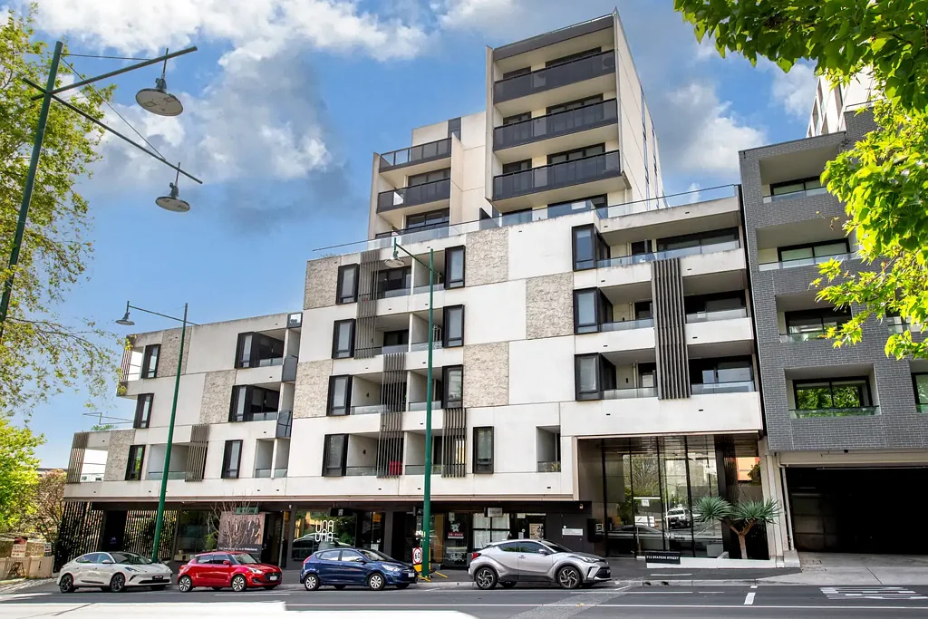 Box Hill 1कमरा Easy care, stylish, and right on the edge of Box Hill Central
