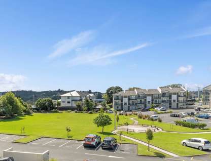 D14/71 Spencer Road, Albany, North Shore City, Auckland, 2部屋, 1バスルーム, Apartment