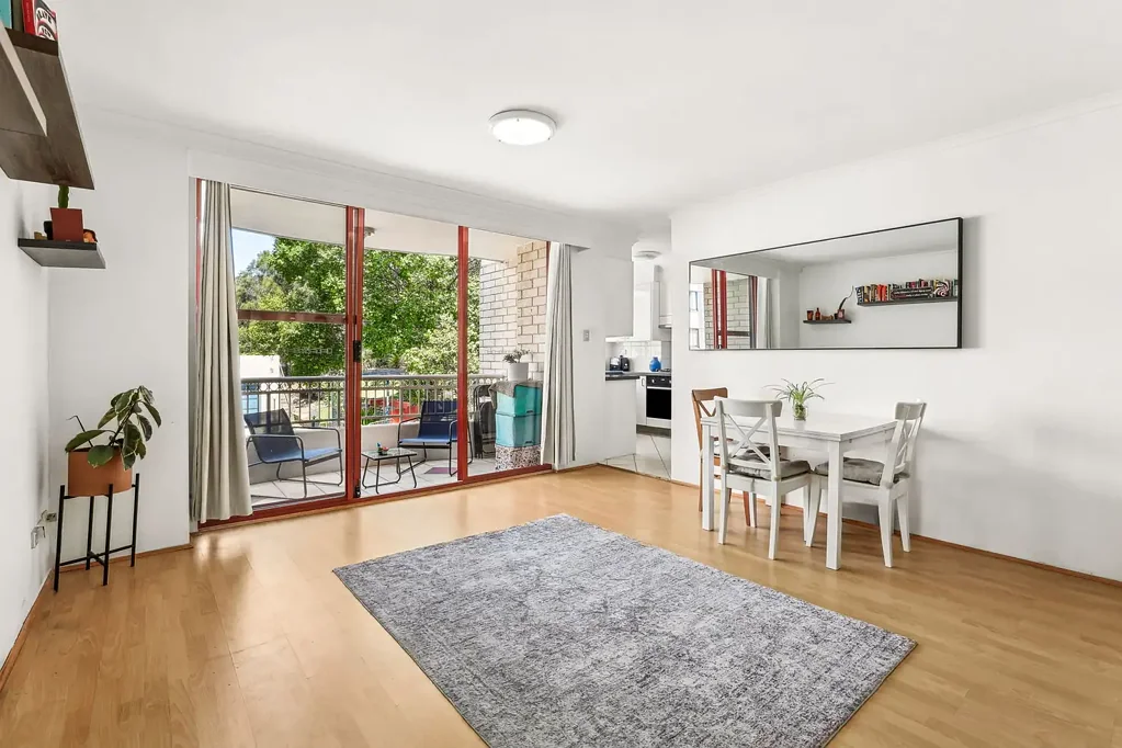 Fantastic Furnished Apartment In Amazing Kimberley Estate