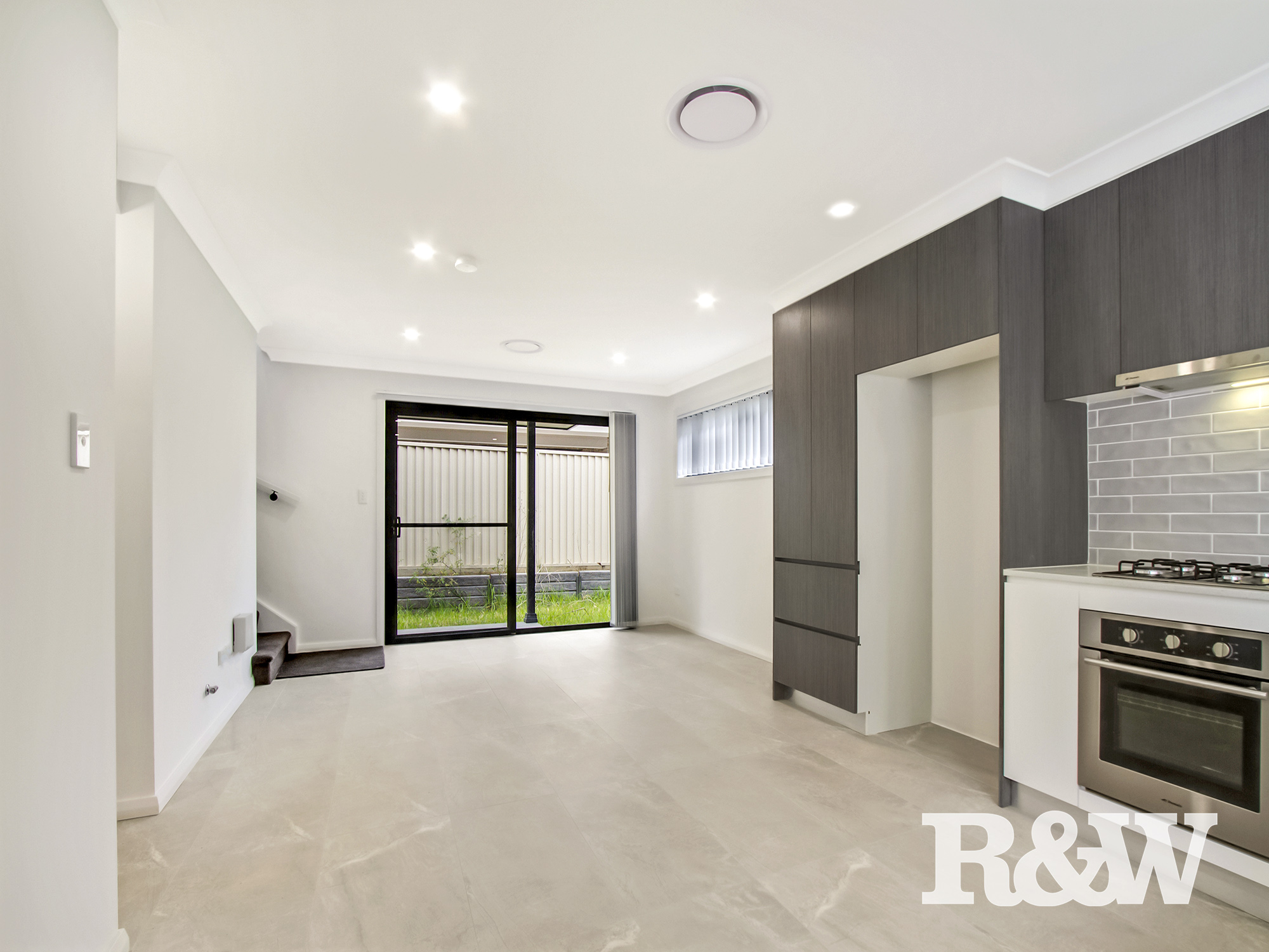 UNIT 3 170 CANBERRA ST, ST MARYS NSW 2760, 0 ห้องนอน, 0 ห้องน้ำ, Townhouse