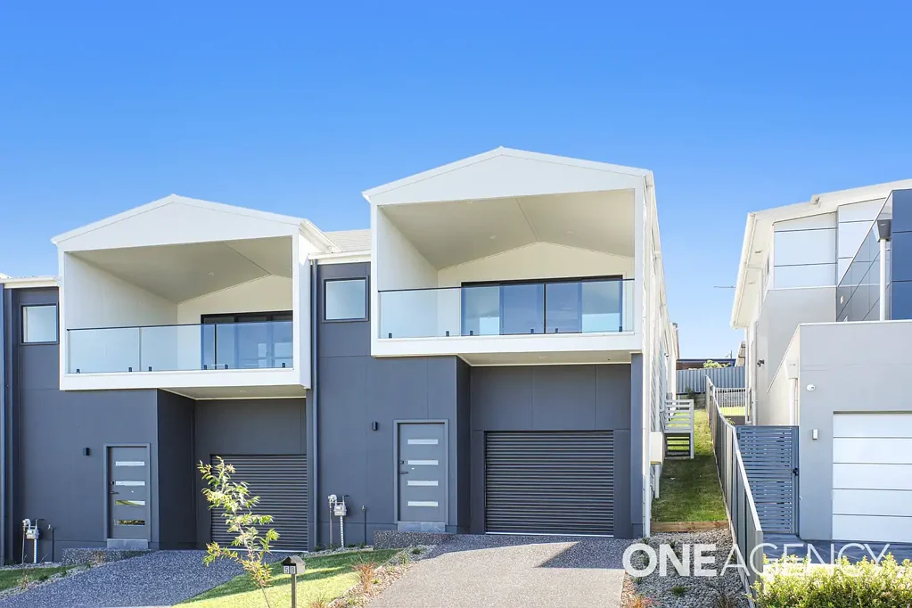 MODERN FAMILY LIVING IN THE HEART OF FLINDERS