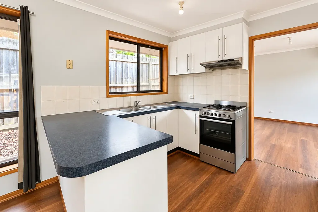 Kusina - 49 Settlement Road, Belmont, VIC 3216